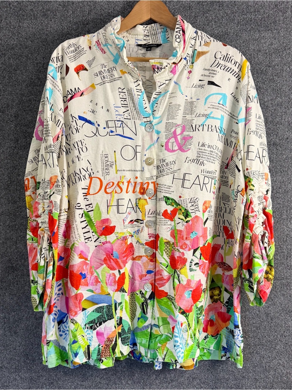 John Mark Womens 2X Newspaper Floral Print Button Front Ruched Sleeve Tunic Top